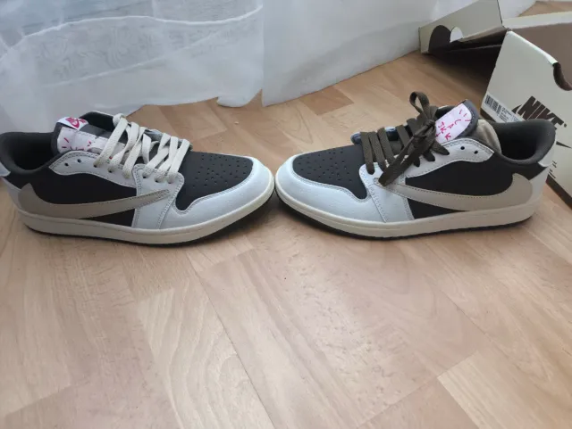 Zapatillas de Nike x travis Scott FALSAS