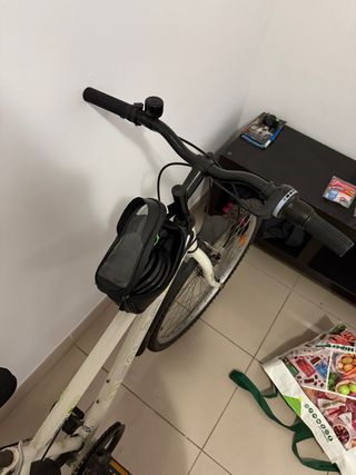 Bicicleta blanca, precio negociable