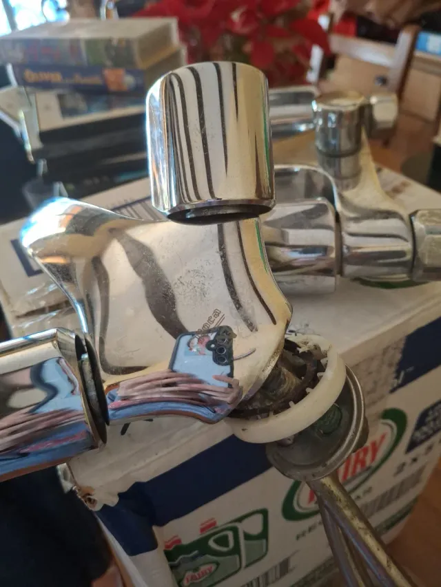 Grifo de bañera y de lavabo roca