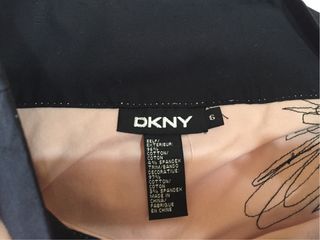 Falda DKNY y Top Pennyblack