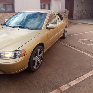 Volvo S60 2002