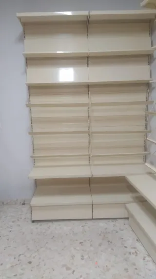 Estanterías para negocio