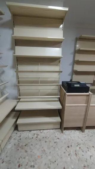 Estanterías para negocio