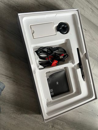 Huion Kamvas 16 Creative Pen Display