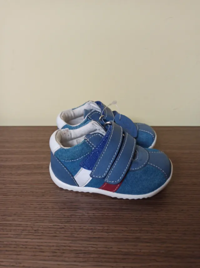 Zapato deportivo niño/a Talla 19