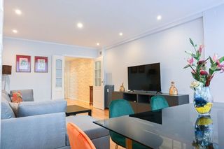 Piso en alquiler en Cuatro Caminos en Madrid