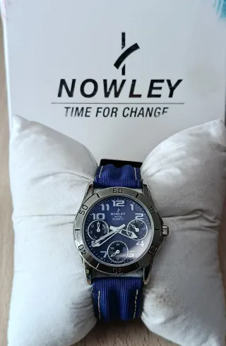 Reloj Nowley juvenil azul y plateado. nuevo