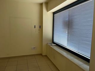 Local comercial en alquiler en Cascajos - Piqueras en Logroño