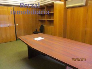 Oficina en alquiler en Centro en Logroño