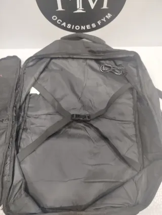 MOCHILA WENING NEGRA 44L