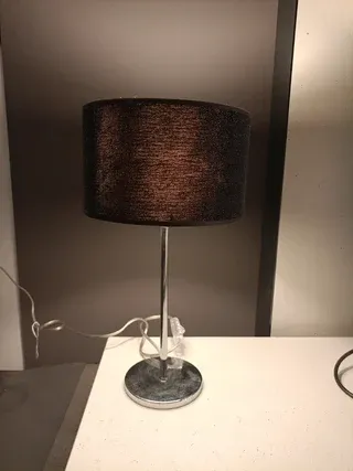 Lampada da tavolo/comodino tessuto metallo