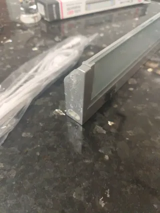 Kit barra led ajustable 35cm, acabado aluminio