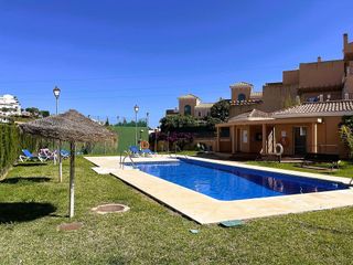 Casa adosada en venta en Riviera del Sol en Mijas