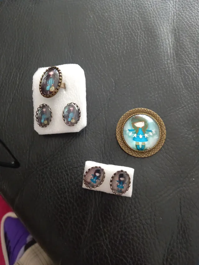 Lote 2 Pendientes y Anillo Gorjuss