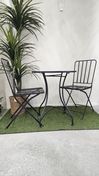 Precioso conjunto sillas y mesa forja y cerámica