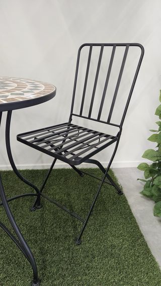 Precioso conjunto sillas y mesa forja y cerámica