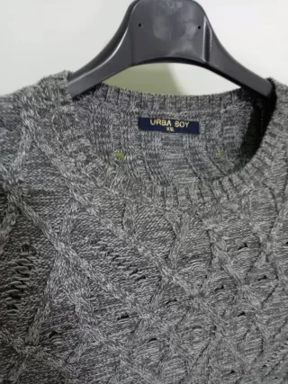 Maglione oversize traforato grigio