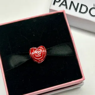 Charm Corazón Rosa Rojo Plata