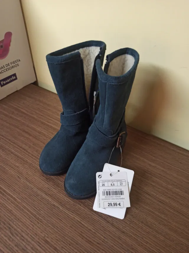 Botas niña piel azul marino nº 26