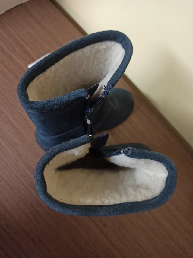 Botas niña piel azul marino nº 26
