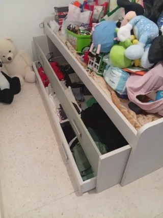 Nido para niños semi nuevo