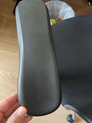 Silla ergonómica de oficina negra