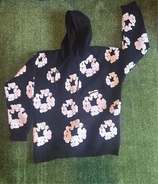 Conjunto chándal flores negro talla M