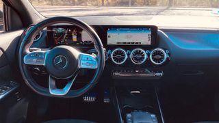 Mercedes-Benz EQA 250 AMG