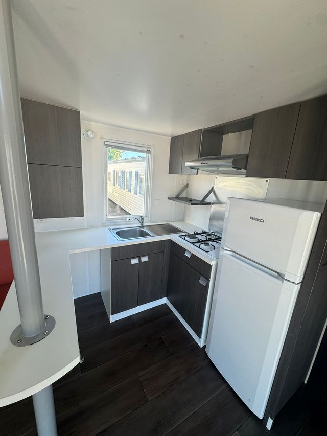 Mobil home/casa prefabricada con zona alta