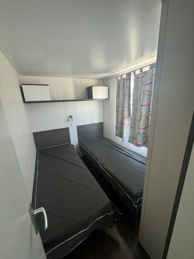 Mobil home/casa prefabricada con zona alta