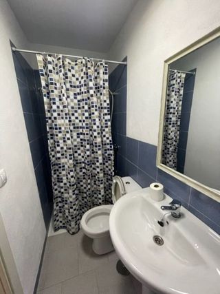 Local comercial en venta en Renfe - Bulevar 1º y 2º Fase en Jaén