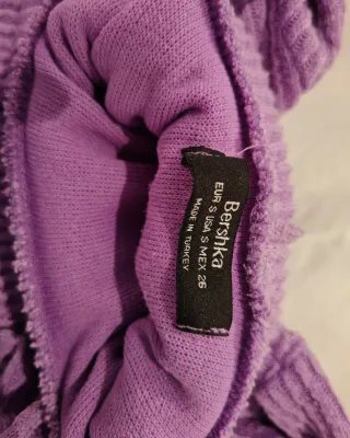 Jersey Bershka corto morado talla única