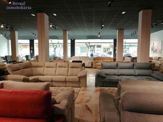 Local comercial en venta en San Adrián - La Cava en Logroño