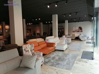 Local comercial en venta en San Adrián - La Cava en Logroño