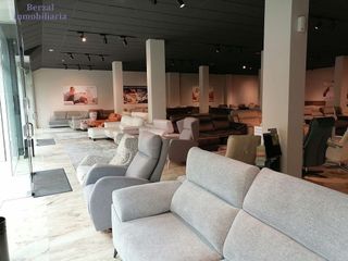 Local comercial en venta en San Adrián - La Cava en Logroño