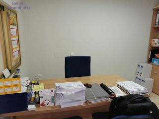 Local comercial en venta en San Adrián - La Cava en Logroño