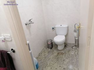 Local comercial en venta en San Adrián - La Cava en Logroño