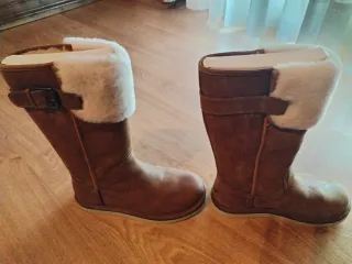 Botas UGG Cano Alto T.38 - Como Novas