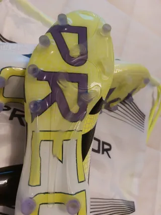 Adidas Predator Elite Laceless AG Scarpe Calcio