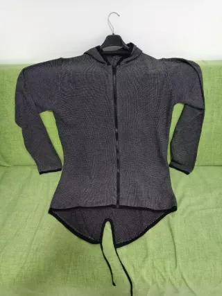 Felpa oversize con zip e cappuccio