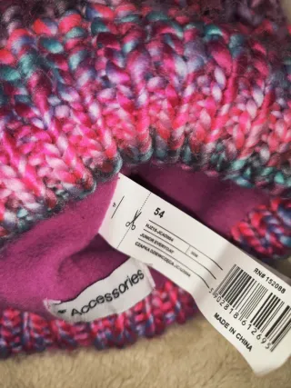 Gorra 4F multicolor pompón orejas