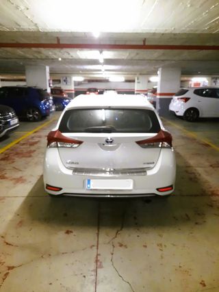 Toyota Auris 2017, Híbrido, Automático