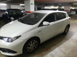 Toyota Auris 2017, Híbrido, Automático