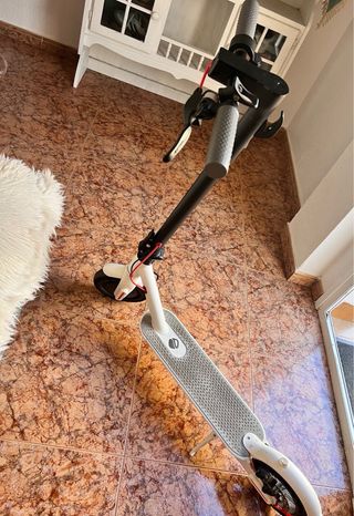 E-Town Patinete Eléctrico Blanco - Bateria nueva