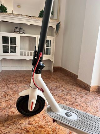 E-Town Patinete Eléctrico Blanco - Bateria nueva