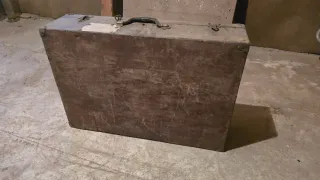 Maleta antigua militar madera