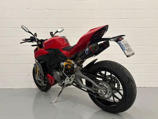 DUCATI STREETFIGHTER V2 S