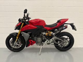 DUCATI STREETFIGHTER V2 S