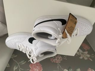 Nike Court Vision Mid NN Blancas y Negras