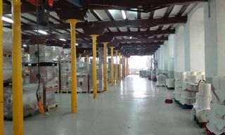 Nave industrial en alquiler en Almeda - El Corte Inglés en Cornellà de Llobregat